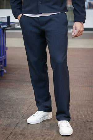 Selected Robert Pant Mørk Safir