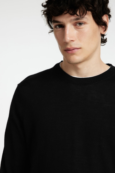 Selected Tray LS Merino Knit Crew Neck Black